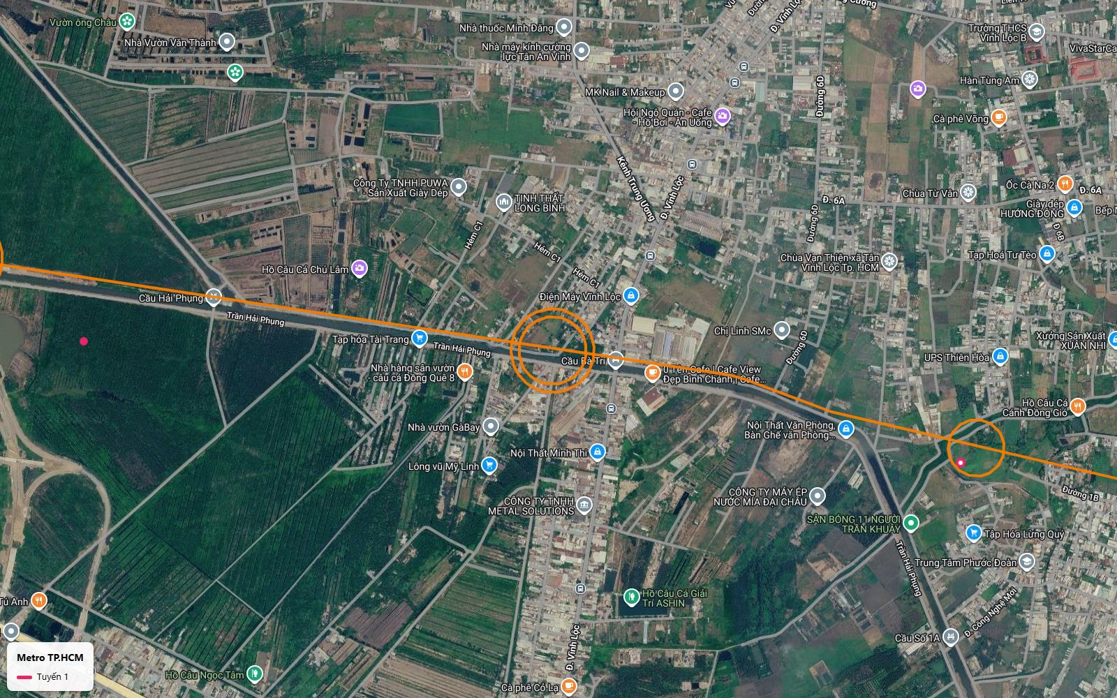 Ga trung chuyển vòng tròn kép của tuyến metro số 1 tại đường Vĩnh Lộc, cạnh kênh Trung Ương