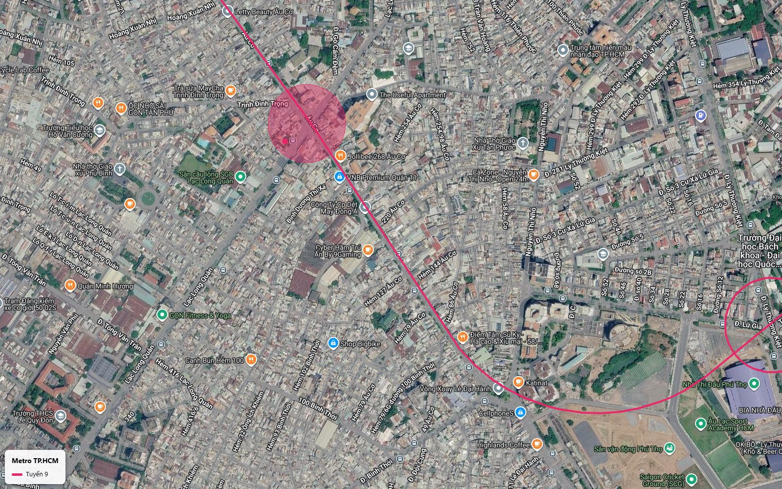 Toàn cảnh metro số 9 nhập đường Âu Cơ với vùng ga ngầm khu Trịnh Đình Trọng gần Lạc Long Quân